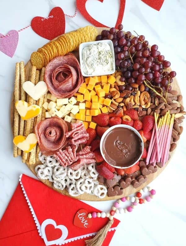 valentine's day charcuterie board recipes- Everyday Shortcuts