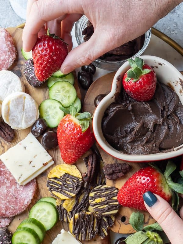 valentine's day charcuterie board recipes- the kitcheneer