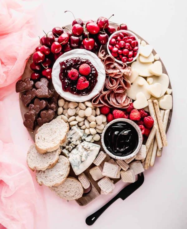 valentine's day charcuterie board recipes- windy city dinner fairy