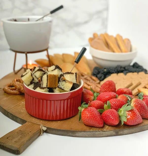 chocolate charcuterie board ideas-design twins