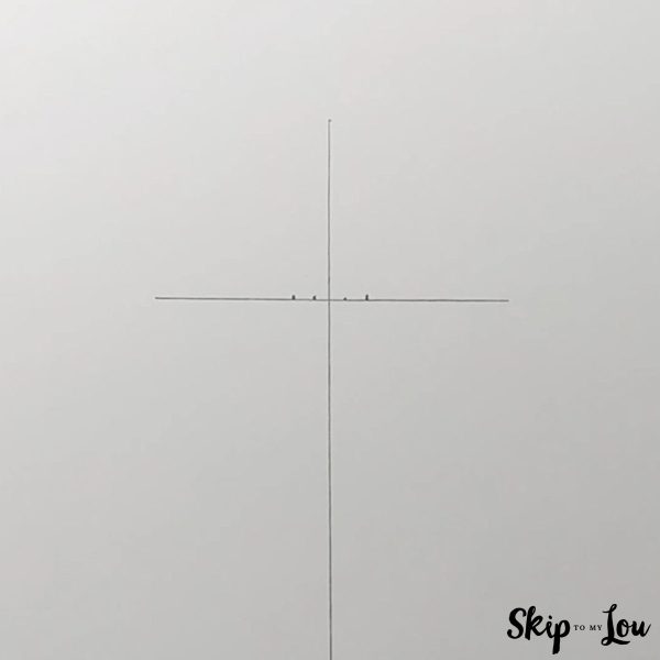 Step 1 to draw a face. Step by step tutorial from Skip to my Lou