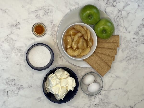 mini apple cheesecake ingredients
