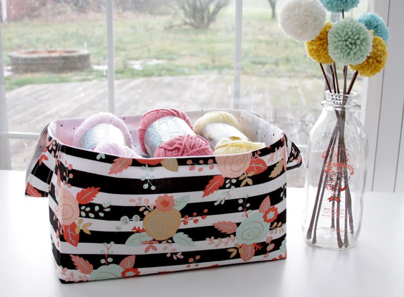 simple fabric basket with handles that can be made in 30 mins