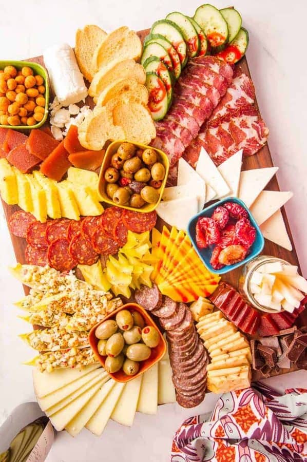 Mexican Charcuterie Board Ideas-sense and edibility