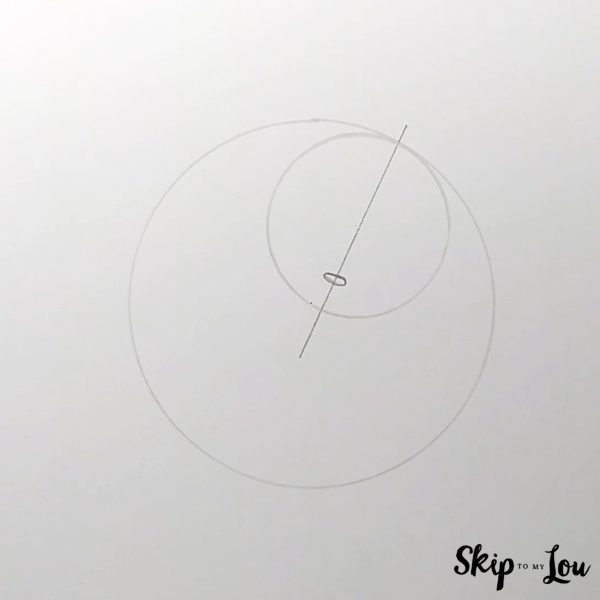 Panda drawing - Step 2 - Guide line and nose