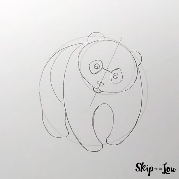 Panda drawing - Step 5 - The body