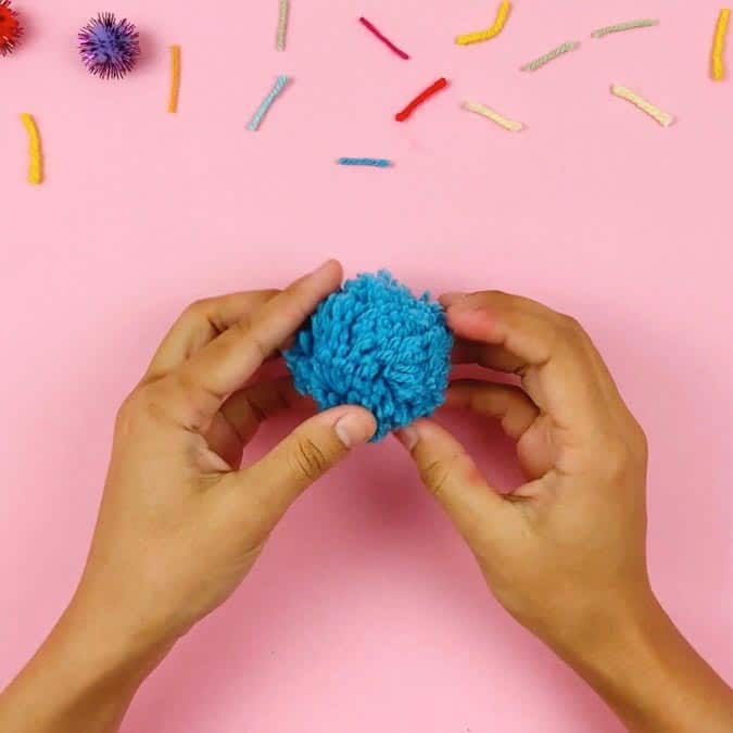 pom pom made with hands