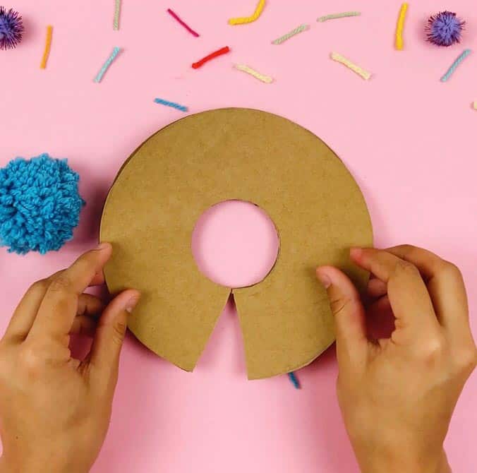 place circles together