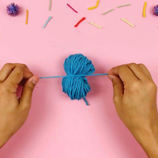 tie yarn in middle