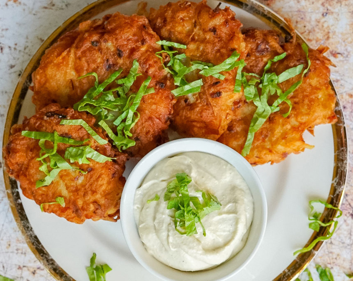 simple latkes and dip from the edgy veg.