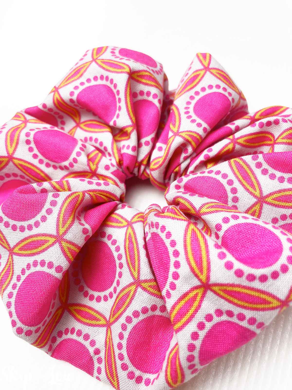 handmade pink scrunchie made with easy scrunchie tutorial