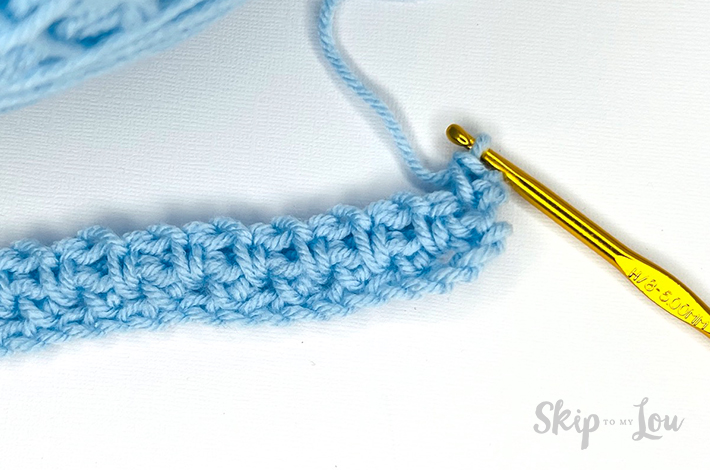 Step 3.3 – Locate first chain-1 space and single crochet into it