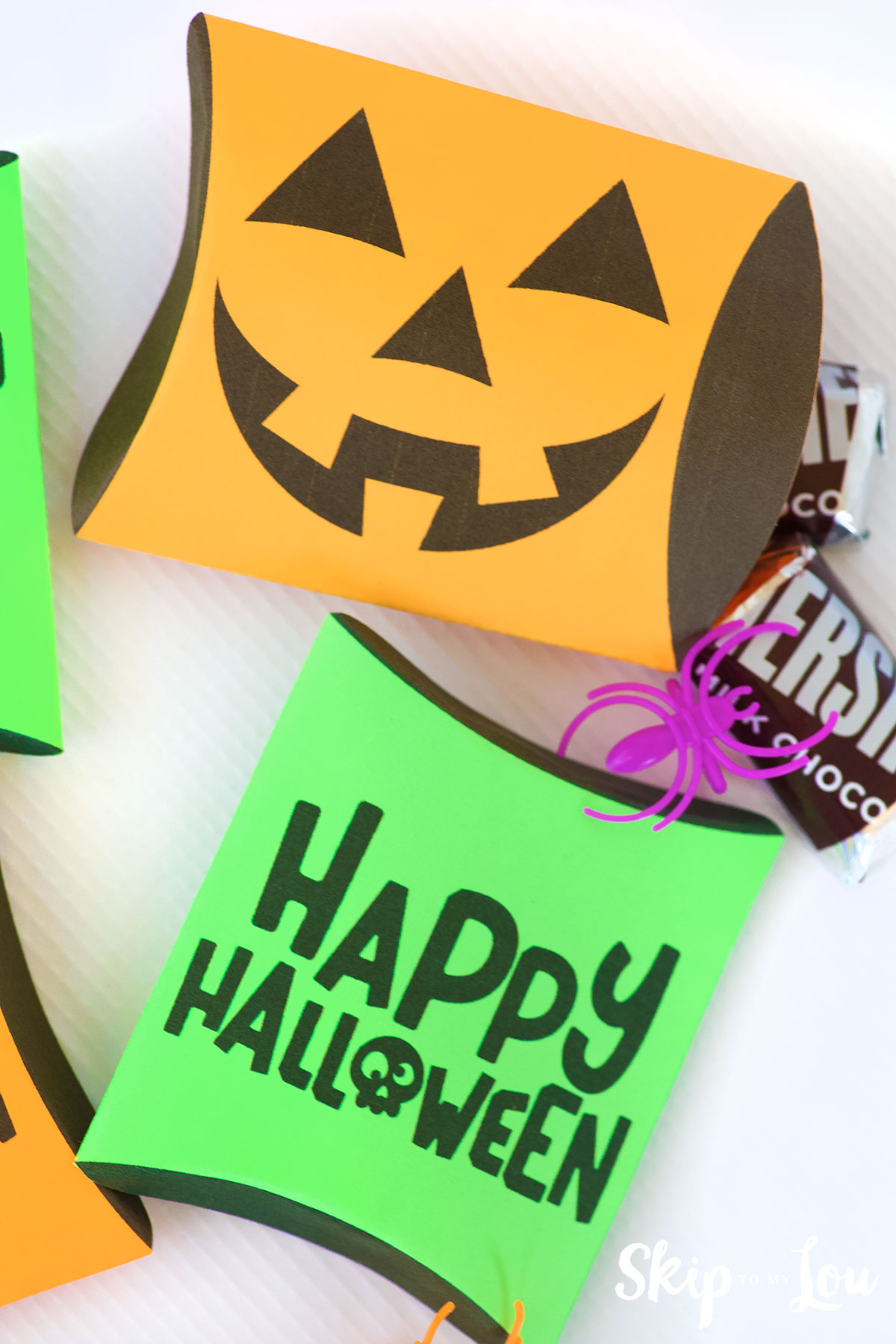 pumkin box end open with Halloween treats showing