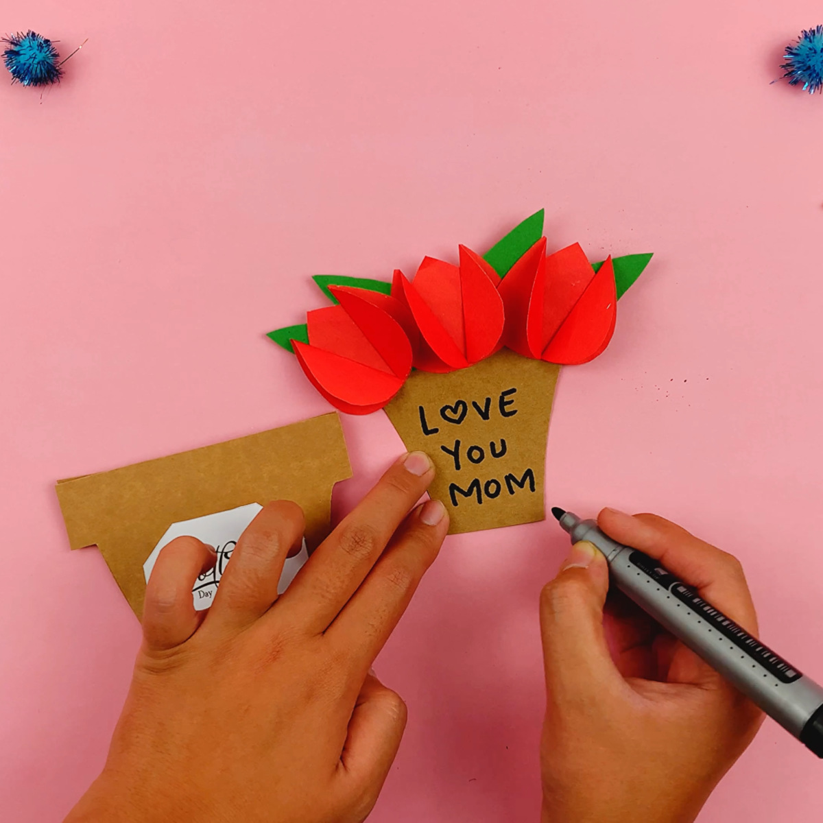 Write a mother's day message on the insert.